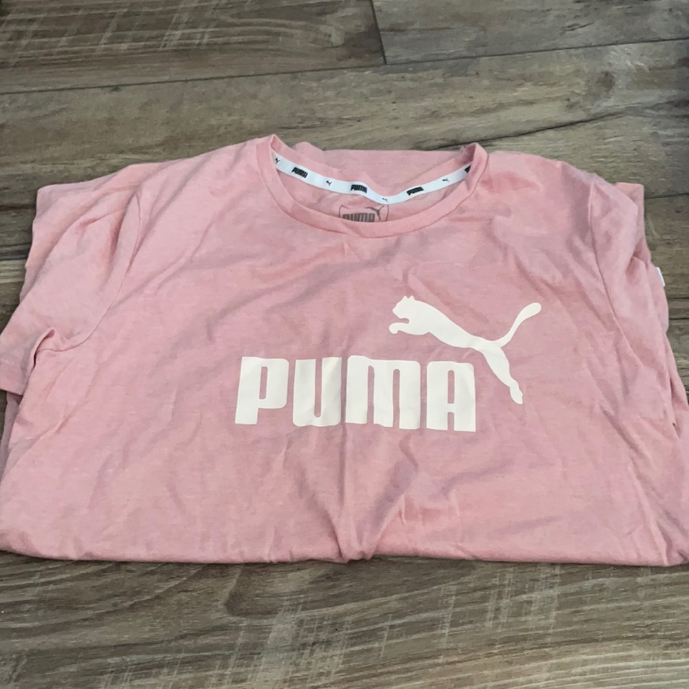 From puma. Short sleeved shirt. Pink